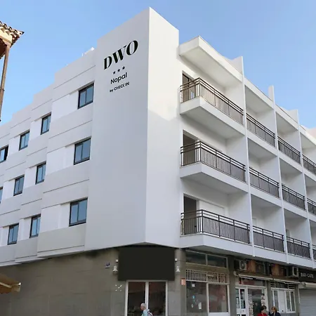 Dwo Nopal 호텔 3*